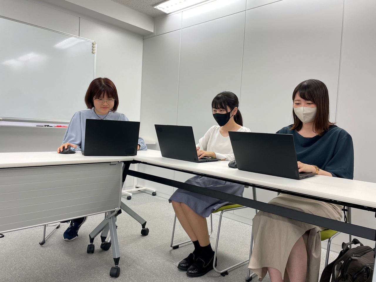 【東京事務所】入社1年目のベストバイを紹介します！
